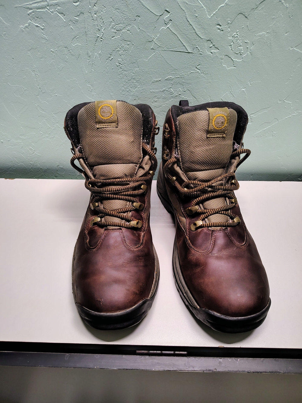 Timberland Chocorua Trail Waterproof Hiking Boots Men's Size 12 Brown Leather
